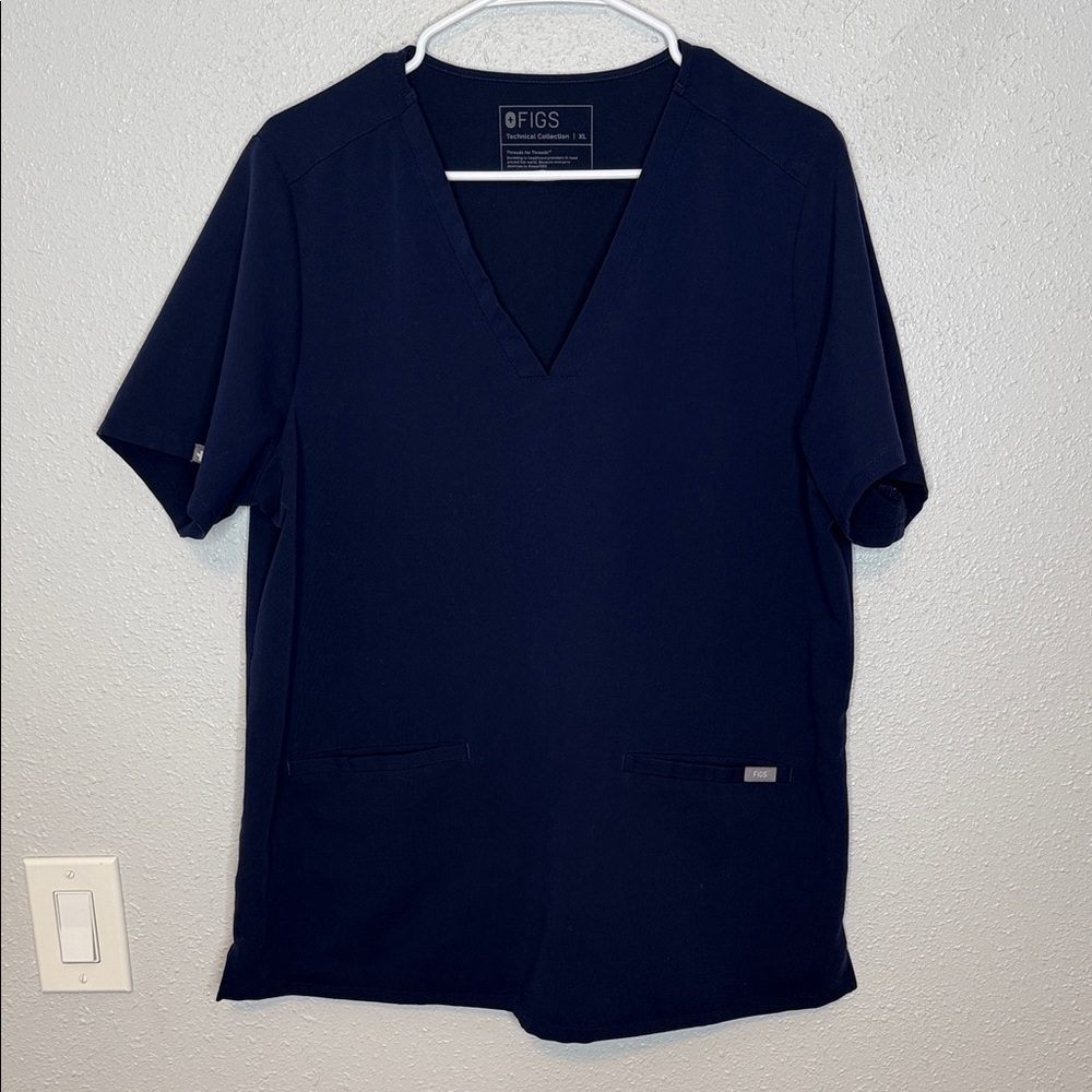 Figs Technical Collection Blue Scrub Top Size XL